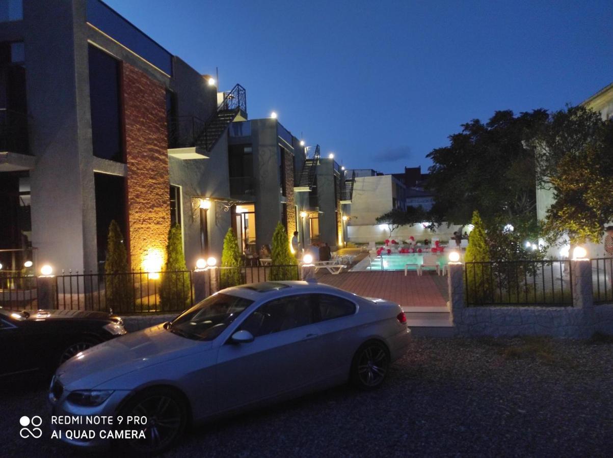 Villa Residence クヴァリアティ エクステリア 写真