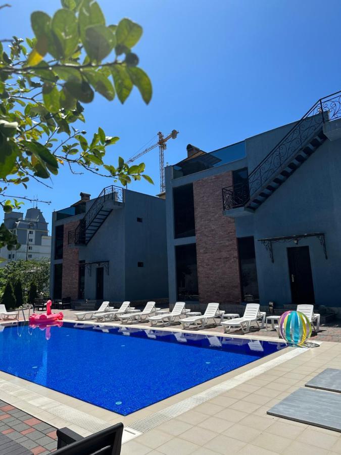 Villa Residence クヴァリアティ エクステリア 写真